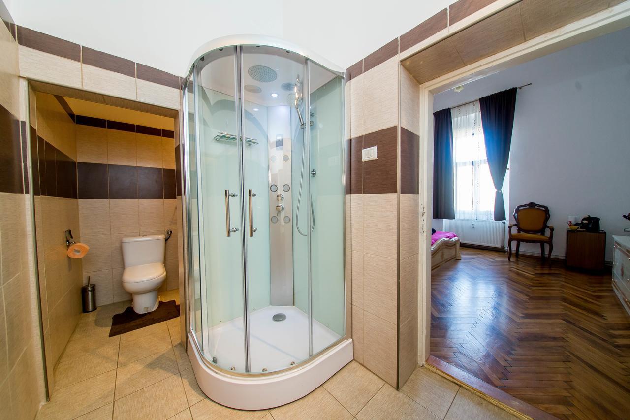 Boul Rosu Residence Free Private Parking Arad Exterior photo